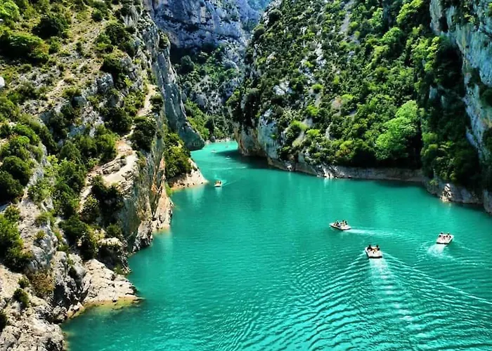 Thermes Et Verdon Apartment *